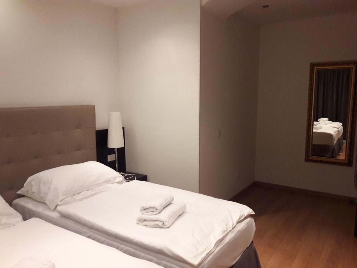 The Palace Suites And Apartments Πράγα Εξωτερικό φωτογραφία