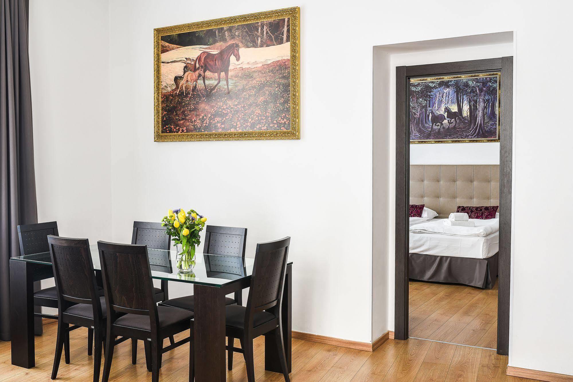 The Palace Suites And Apartments Πράγα Εξωτερικό φωτογραφία